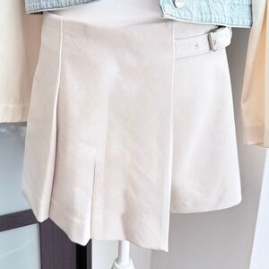 Express Creamy Nude Skort NWT